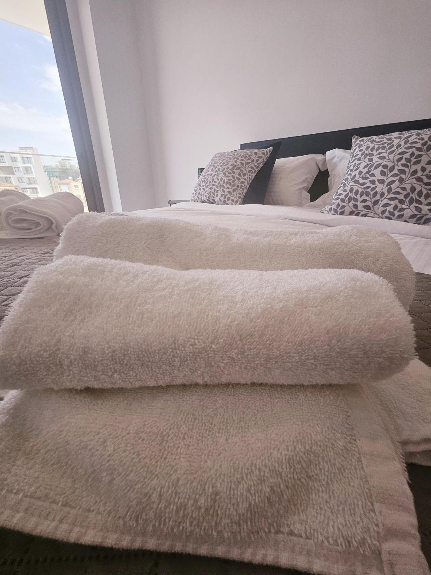 Apartment One Bedroom Apartment, Universal Residences *